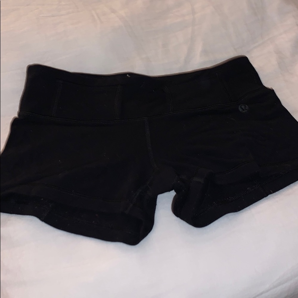 Lululemon lifting shorts with loops
